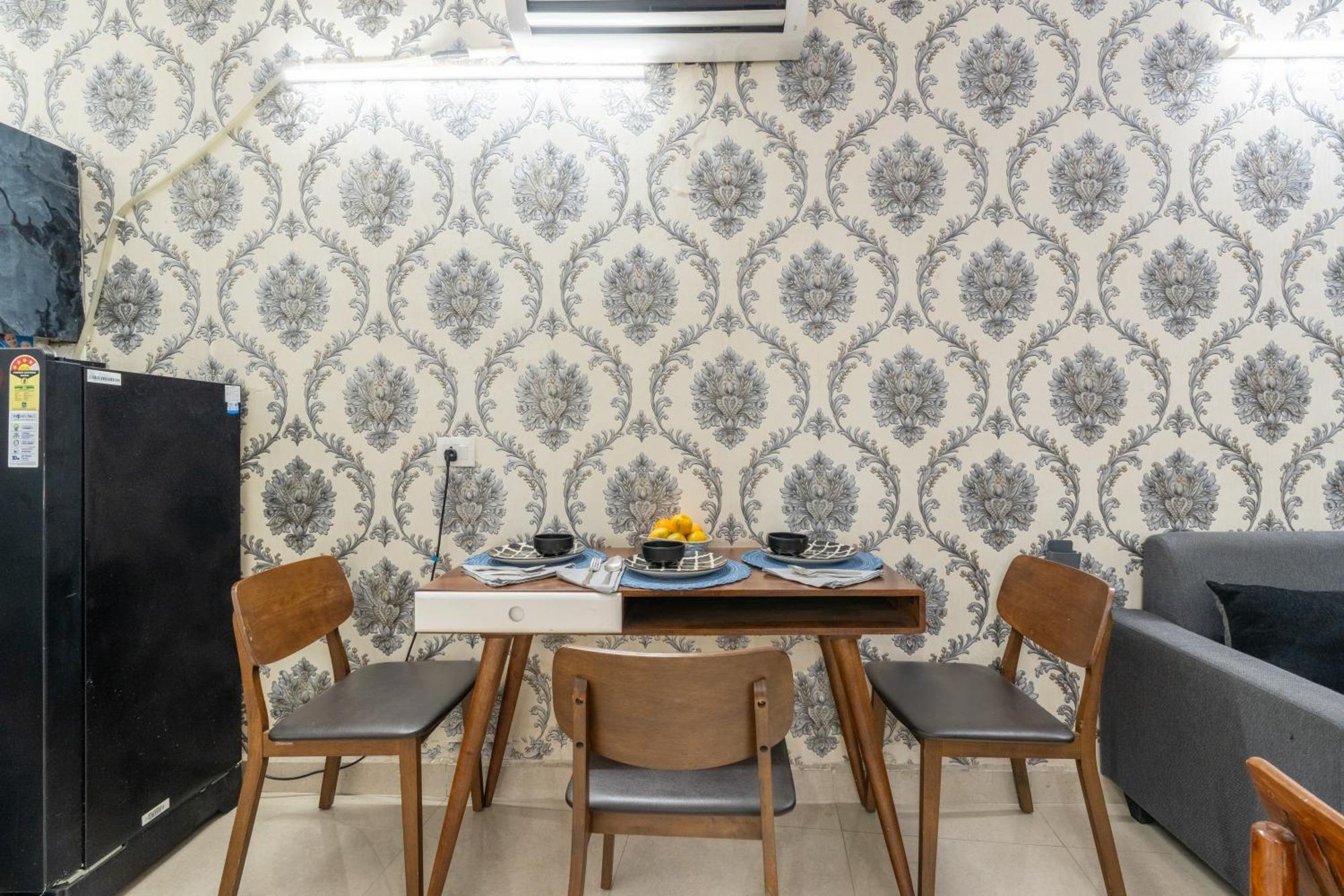 Homlee-Vintage 2Bhk-Ndls-Lift-Bharat Mandapam Apartamento Nova Deli Exterior foto